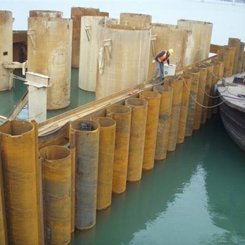 银川钢护筒现场安装